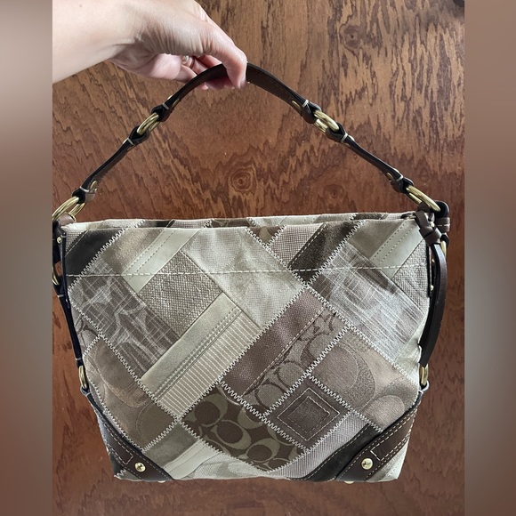 EUC Coach Carly patchwork handbag/shoulder bag 12523 - Picture 1 of 16